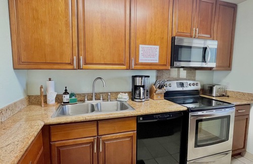 Kihei Condo | Menehune Shores 227 2 Bedroom Condo