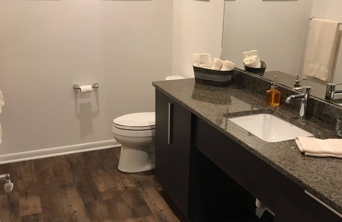 Mequon House | Mequon area side by side ranch unit
