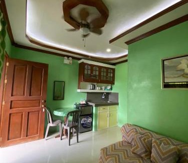 Dauis Apartment | Merangie Travellers Inn