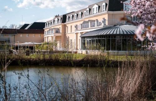 Vineuil-Saint-Firmin Hotel | Mercure Chantilly Resort & Conventions