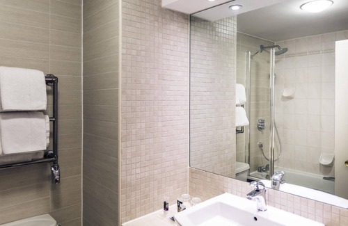 Flecknoe Hotel | Mercure Daventry Court Hotel