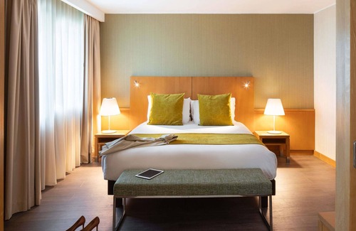 Sao Pedro da Afurada Hotel | Mercure Porto Gaia Hotel