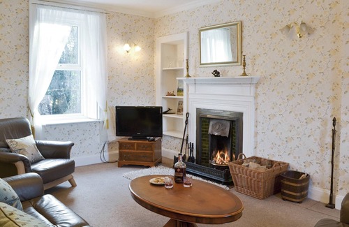 Kiltarlity Cottage | Mercy Cottage - Beaufort Estate
