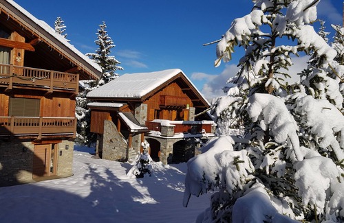 Le Raffort Apartment | Meribel - 200 meters from the ski lifts - 3 bedroom