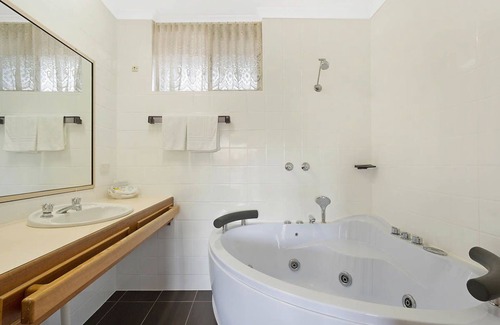Merimbula Hotel | Merimbula Sapphire Motel