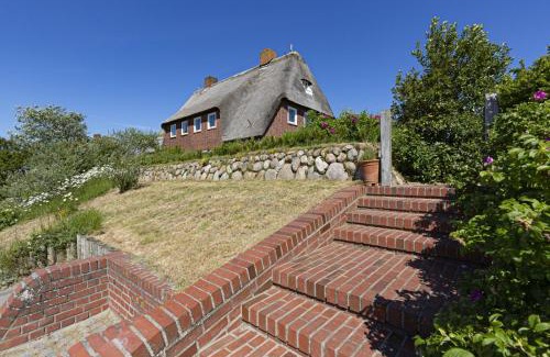 List House | Mero Huis