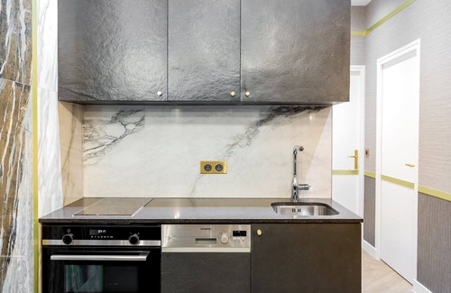 Faubourg Saint-Germain Apartment | Merveil - Luxury Suite - Tour Eiffel - Laos