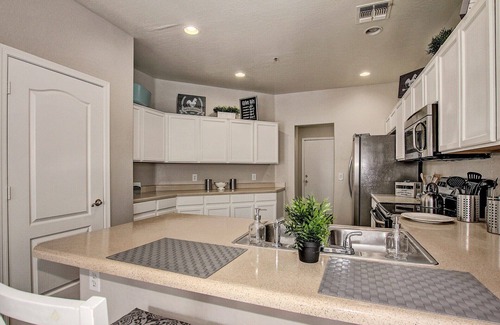 Alta Mesa House | Mesa Golf Course Oasis ~ Family Luxury, EV Charger, Pool & Hot Tub