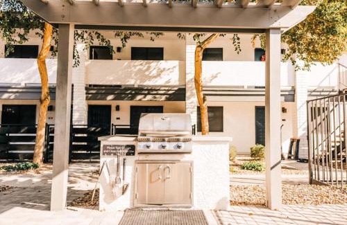Mesa Apartment | Mesa Riverview 1 BR Apt with King