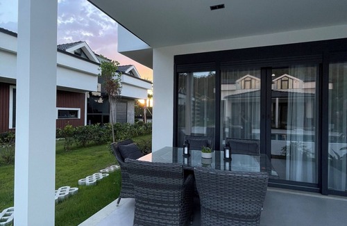 Kemer Villa | Meta Homes Kemer. Place for your mind. Place for your family.