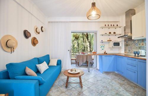 Metamorfosi Apartment | Metamorfosi pine forest view
