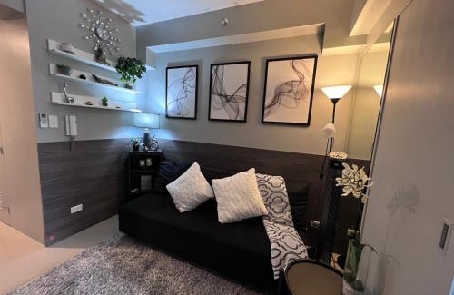 Barangay 76 Apartment | Metro Condotel Shore 2 Residences Tower 1
