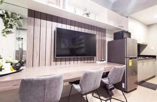 Barangay 76 Apartment | Metro Condotel Shore 2 Residences Tower 1