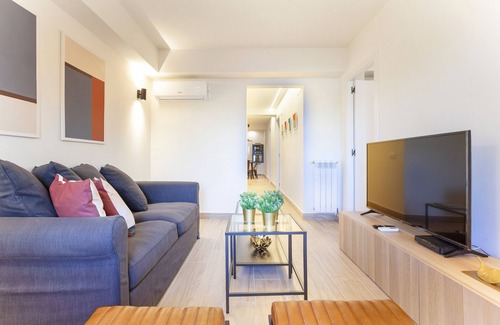San Blas-Canillejas Apartment | Metropolitano I apartament in Madrid