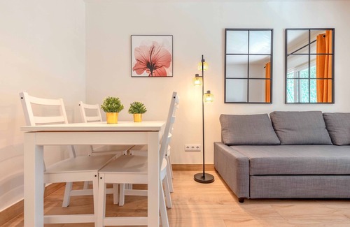 San Blas-Canillejas Apartment | Metropolitano II apartment in Madrid