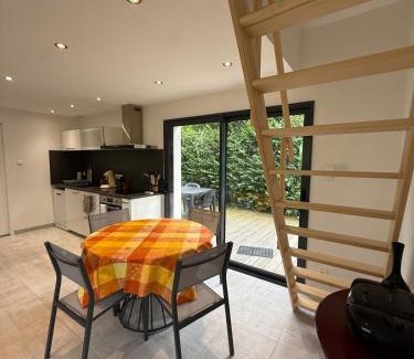 Concarneau House | Meublé de tourisme classé 3 étoiles à 50m de la plage