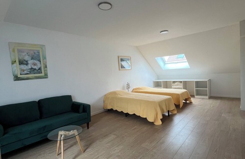 Nanteuil-les-Meaux Apartment | Meublé F3 Avec Stationnement 2 Chambres 5 Personnes Wi-fi Gratuit 20mn de Disney