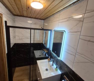 Goldap Apartment | Miętowy domek
