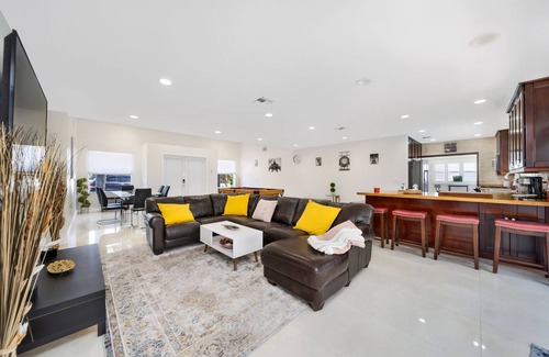 Garden Isles House | "MIA Harbor"! 4BR 2200Sqft in Pompano Beach