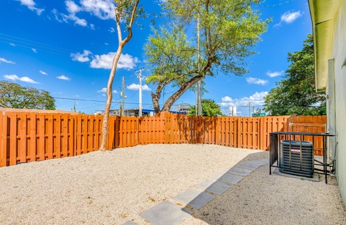West Little River House | Miami Comfort & Cozy! Near South Beach & Wynwood & Hard Rock Stadium