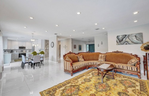 Ives Estates House | Miami Home