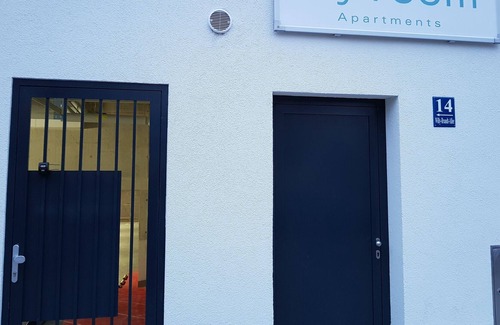 Riem Apartment | Micro apartment directly at the Messe München-Riem
