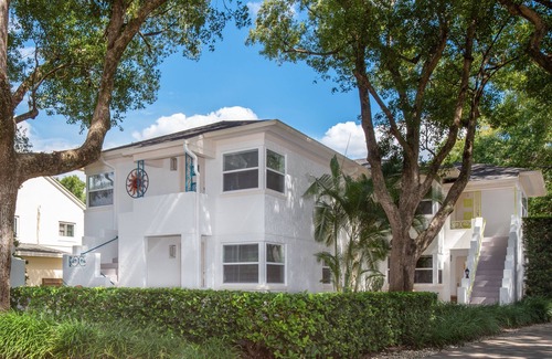 Winter Park Apartment | Mid Century Luxury, 1 block from Park Ave (#3)