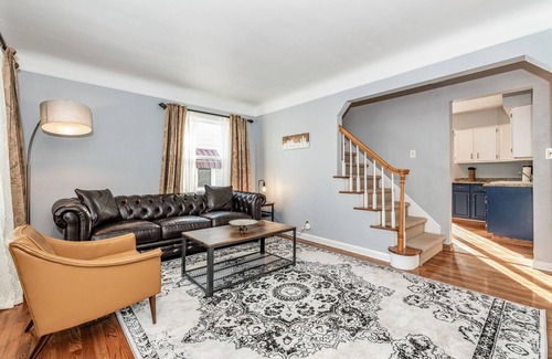 Drayton Plains House | Mid Century Modern Royal Oak House with Game Room