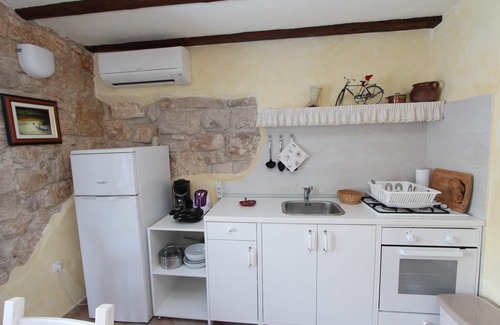 Rovinjsko Selo Apartment | MIDEA 2 Studio with Terrace 3