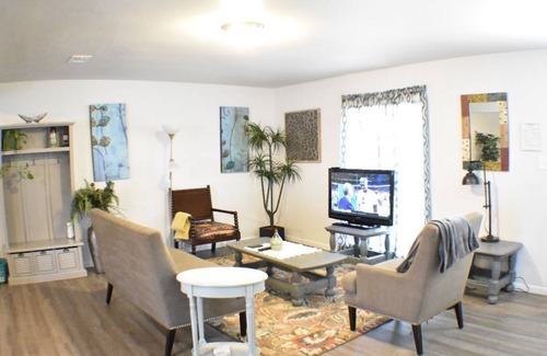 Midland House | Midland Getaway