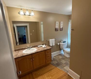 Waterford Valley Apartment | Midstream Manor Unit 2, 2 Bedroom Apartment
