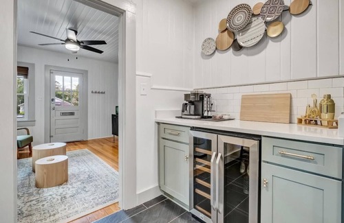 Tallahassee House | Midtown Bungalow - Close to Restaurants, Shops, and FSU!