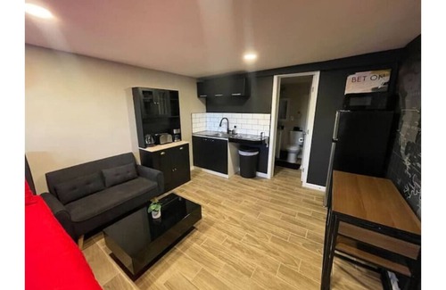 Encanto House | Midtown Studio Unit B Backyard