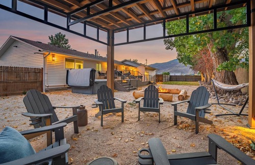 Midway Cottage | Midway on Main.