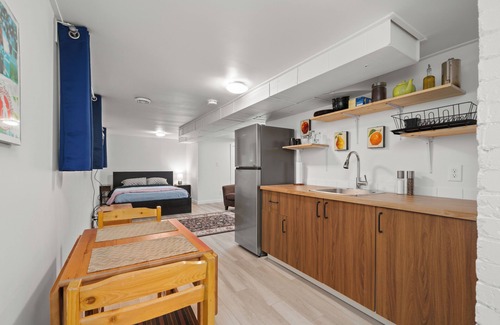 Southwest Calgary Apartment | Might Squirrel Guest Suite
