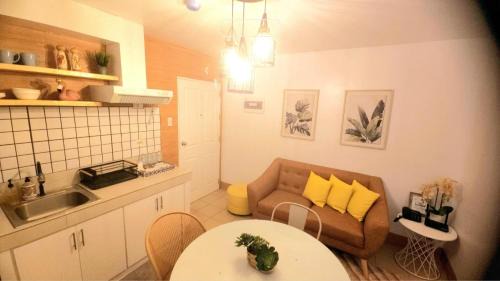 Dumaguete Apartment | Mika's Crib 2BR condo