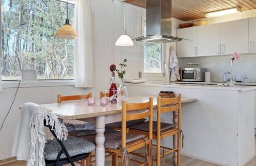 Pedersker House | "Mikkelina" - 700m from the sea by Interhome