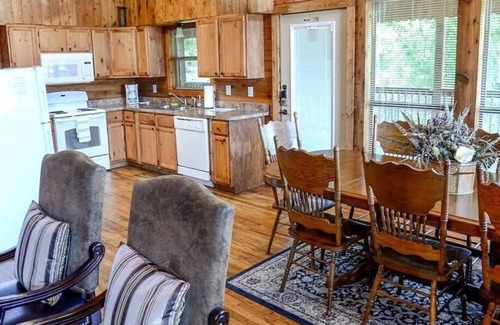 New Braunfels Cabin | Mill Haus #478B