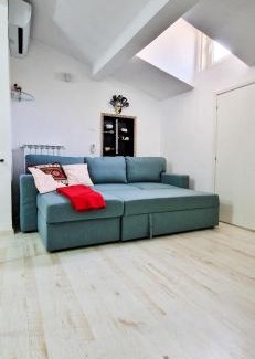 Santa Croce Apartment | Milla Apartment in art deco villa