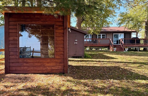 Vineland Cabin | Mille Lacs Lakefront Gem: Beach, Casino & Fishing