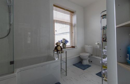 Riverside House | millennium stadium guest house