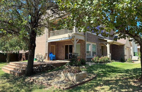 Pottsboro House | Miller's Cove on Lake Texoma! Luxury Lakeview Home built in 2017!