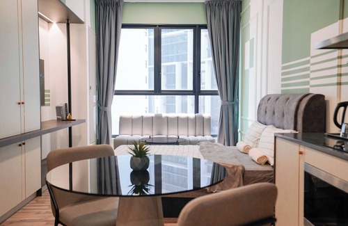 Kuala Lumpur Apartment | Millerz Square By Just Stay