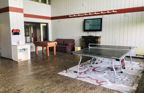 Weirs Beach Apartment | Million dollar view! Pool! Weirs Beach! Summer Concerts!