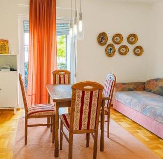 Velji Vinogradi Apartment | Million Star Apartment