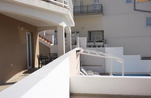 Mimice Apartment | Mimice Bay Apartments