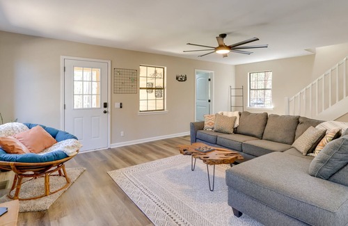 Williamstown Cabin | Mineral Bluff Vacation Rental w/ Mountain Views!