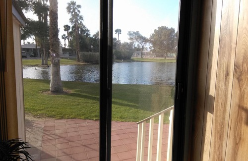 Desert Hot Springs House | Mineral Hot Springs Resort Home on Water (small lake)