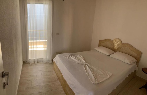 Vlore Apartment | Mini Penthouse Olympe Mavrovë