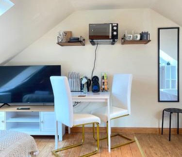 South Shields Apartment | Mini-studio by HNFC Stays